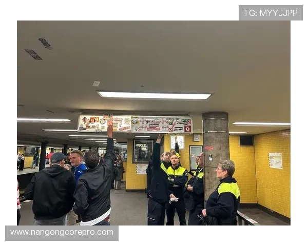 柏林联球迷文化探索与城市身份认同的深度研究